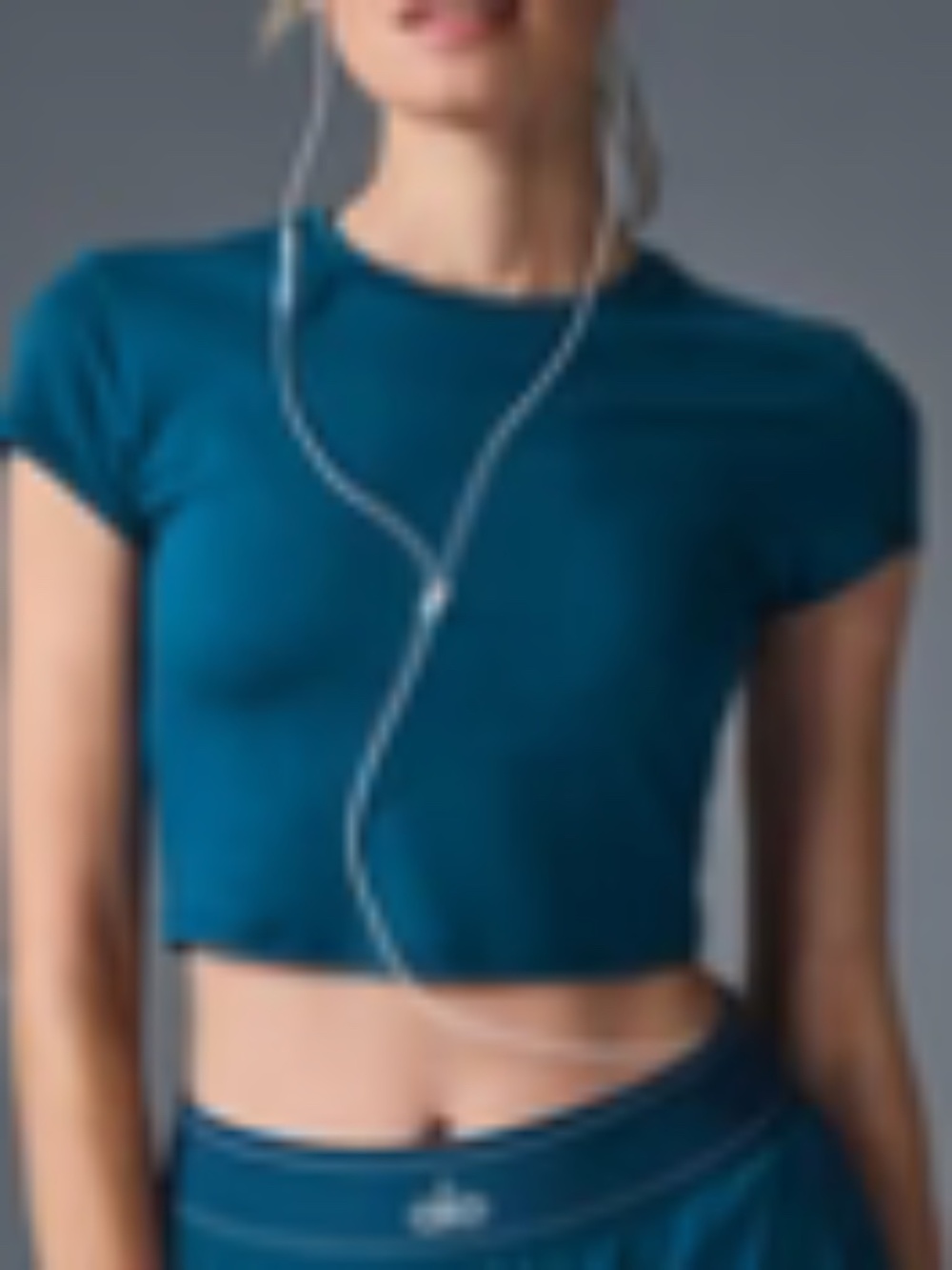 Alo Yoga Crop Short Sleeve Top